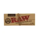 RAW | Classic Connoisseur - 1 1/4 Rolling Paper w/ Tip | 24pcs - Image 3